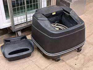 lot 6 image: European Touch Petite Portable Professional Pedicure Foot Spa Whirlpool Bath