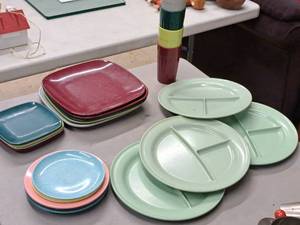 lot 97 image: Lot of  Plastic Dishwares