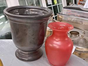 lot 109 image: Ceramic Planter, Red Glass Vase