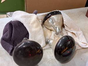 lot 21C image: Lot of (3) Tanning Bulbs