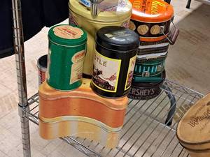 lot 158 image: Lot of (13) Collectible Tins