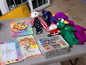 lot 163 image: Lot of (10) Beanie Babies Collection - Plush Toys, Collectors Cards, Club Merchandise, Certificates