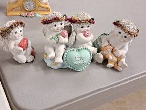 lot 176 image: Lot of (3) Cast Art Dreamsicles Handcrafted Collectible Figurines (Signed by Kristin) - Double Love - Best Friends, Purr-fect Friends