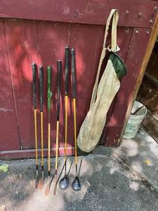 lot 27 image: Vintage Hickory Shafted Golf Clubs - Bobby Jones and Walter Hagen
