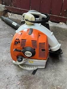 lot 48 image: Stihl BR 430 Backpack Blower in Working Condition