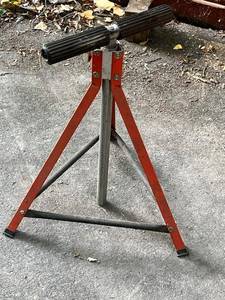 lot 79 image: Adjustable Portable Work Stand