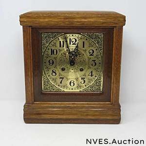 lot 20 image: Mantle Clock