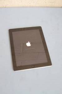 lot 58 image: Apple iPad 2 WiFi 16GB Computer Tablet & Docking Station - Model MC769LLA