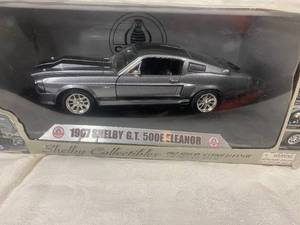 lot 102 image: Shelby Collectibles 1967 Shelby GT500E Eleanor Model Car 118
