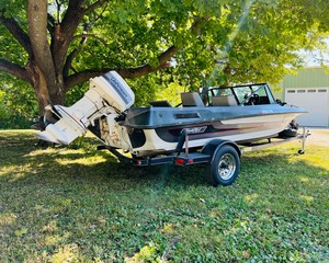 Stratos Bass Boat with Like-New 90 HP Johnson Outboard, Excellent Matching Trailer LOOK AT ALL THE EXTRAS
