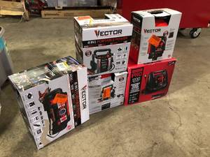 Lot of Assorted Portable Power Stations Various Models and Conditions  Customer Returns See Pictures