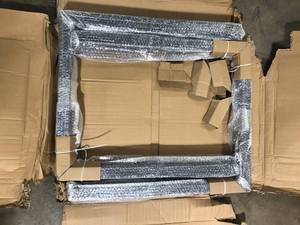 Richelieu Hardware 28 in. (710 mm) Matte Black Steel U-Shaped Table Legs with Leveling Glide (2-Pack) Customer Returns See Pictures