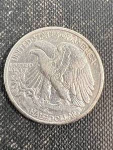 1946-D US WALKING LIBERTY HALF DOLLAR