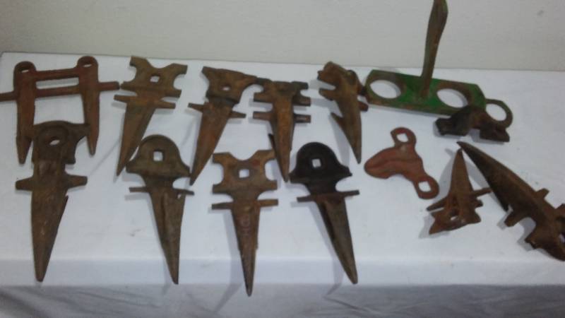lot 493 image: Blades for Cultivating and Tillage