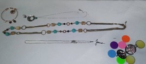 lot 230 image: Costume Jewelry.