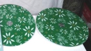 lot 239 image: Lazy Suzans And Decorative Plates (4).