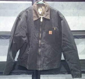 lot 255 image: Carhartt Coat.