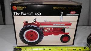 lot 298 image: Farmall 460 Tractor ETRL Precision Series.