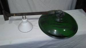 lot 318 image: Vintage Exterior Light Fixture.