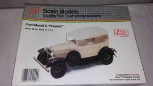 lot 333 image: Vintage. Scale Models Die Cast Model Car Kit.