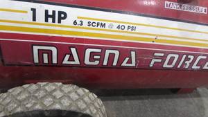 lot 18 image: Magna Force 1 HP Air Compressor