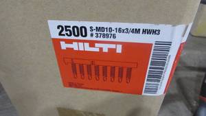 lot 29 image: Hilti SDT 5 Standup Handle Decking Tool With Fasteners