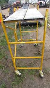 lot 37 image: Nu-Wave Foldable Scaffolding