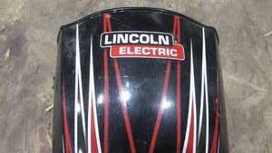 lot 50 image: Lincoln Welding Helmet