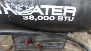 lot 68 image: Mr Heater LP Heater