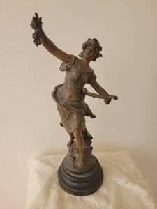 lot 16 image: August Moreau Spelter Poesie Goddess