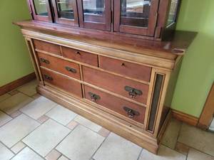 lot 105 image: Robust Tuscan China Cabinet