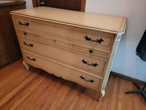 lot 94C image: Vintage French Provincial Four Drawer Dresser