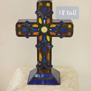 lot 99 image: Stain Glasses Votive Illuminated Crucifix