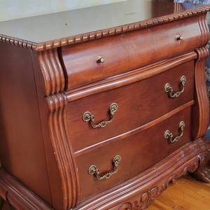 lot 51C image: Mahogany Pawfoot Nightstand, 3 Drawers