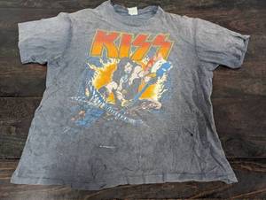 Vintage KISS 85 World Tour Shirt