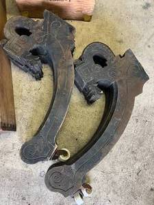lot 27 image: 4 Antique Table Legs, Box and Drawer