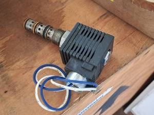 lot 93 image: Lot of (21) Coil Cart Valves 120V