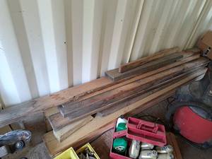 lot 107 image: Lot of  Scrap Wood