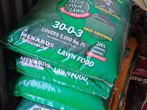 lot 86 image: Lot of (3) Menards 17-lbs 30-0-3 Lawn Food