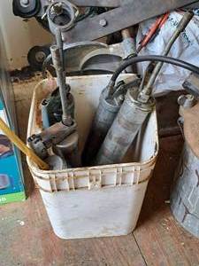 lot 102 image: Lot of (5) Grease Guns