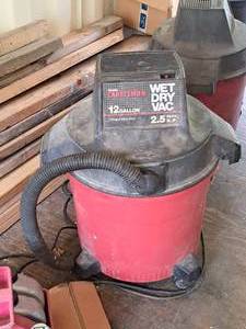 lot 108 image: Craftsman 12-gallon WetDry Shop Vacuum