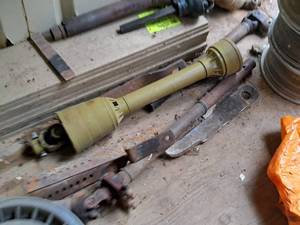 lot 163 image: Lot of (6) Implement PTO Power Take Off Shafts