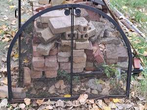 lot 32 image: Fireplace Screen 38-14x29-34
