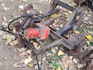 lot 42 image: Western 40-34 Plow Attachment with Pump