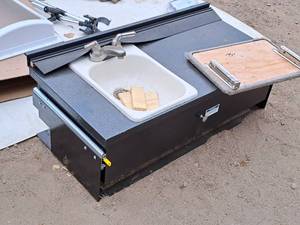lot 231 image: CamperRV Sink Unit