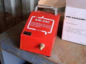 lot 74 image: Air Vacuum Pump (New)