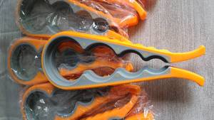 lot 75 image: Lot of Six (6) NEW Can  Jar Opener