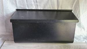 lot 183 image: NEW Mailbox