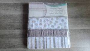 lot 60 image: New Lot of Four (4) Trend Lab Valances