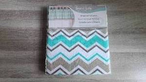 lot 31 image: New Lot of Four (4) Trend Lab Valances